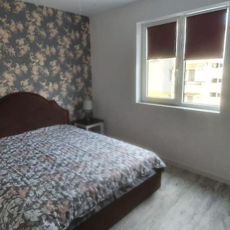 Viv Apartments 210 Floresti  Luaran gambar